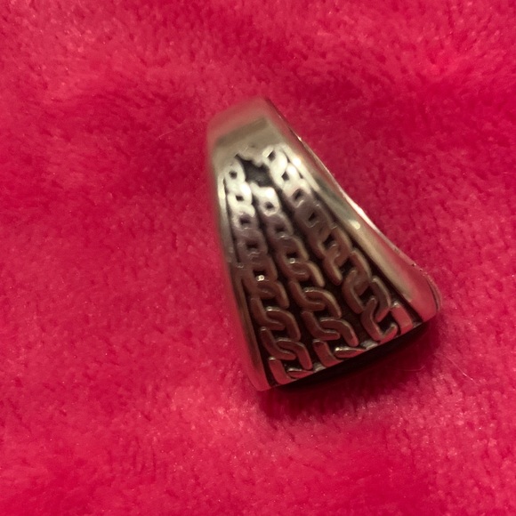 Silver 925 Ring with Black Stone - Picture 3 of 3